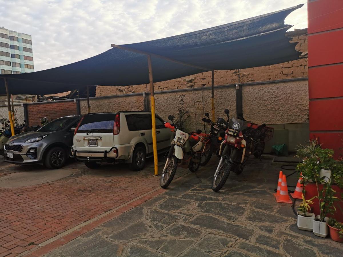 Armenia Hotel Cochabamba Exteriör bild
